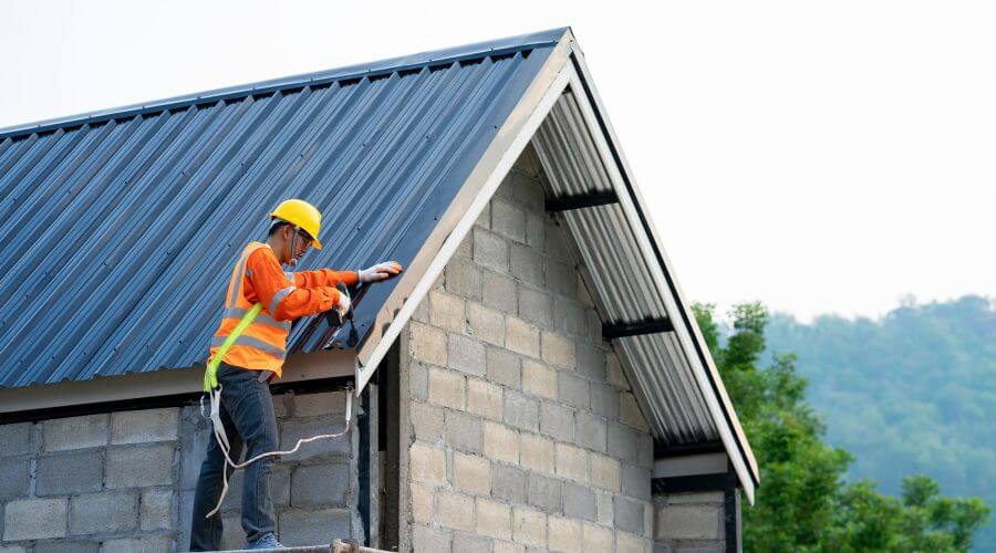 Professional metal roof installation in North Miami Beach, FL